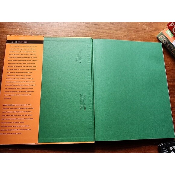 Latin Cooking Ricardo Olivarez HCDJ Illustrated 1999 - Picture 8 of 16